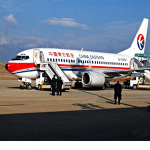嘎洒机场托运航空快运业稳步发展的原因是什么？